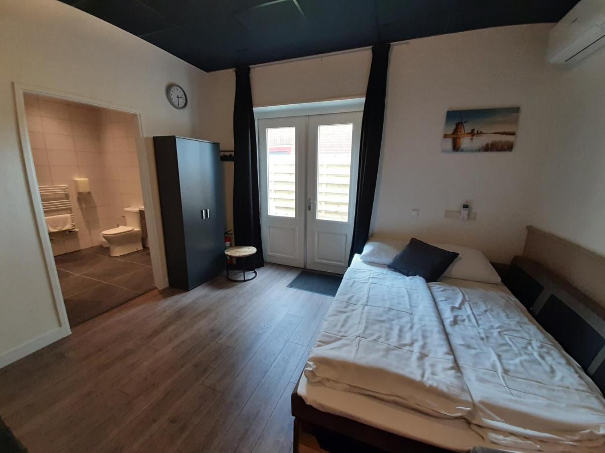 De Vier Linden Bed & Breakfast Vierlingsbeek Екстериор снимка